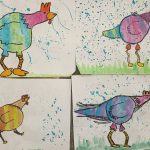 Bunte Hühnerzeichnungen in Aquarell auf Papier