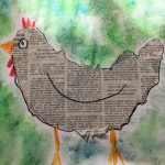 Huhn-Collage aus Zeitungspapier auf grünem Hintergrund