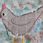 Hahn-Collage aus Zeitungsseiten und Farben auf Papier